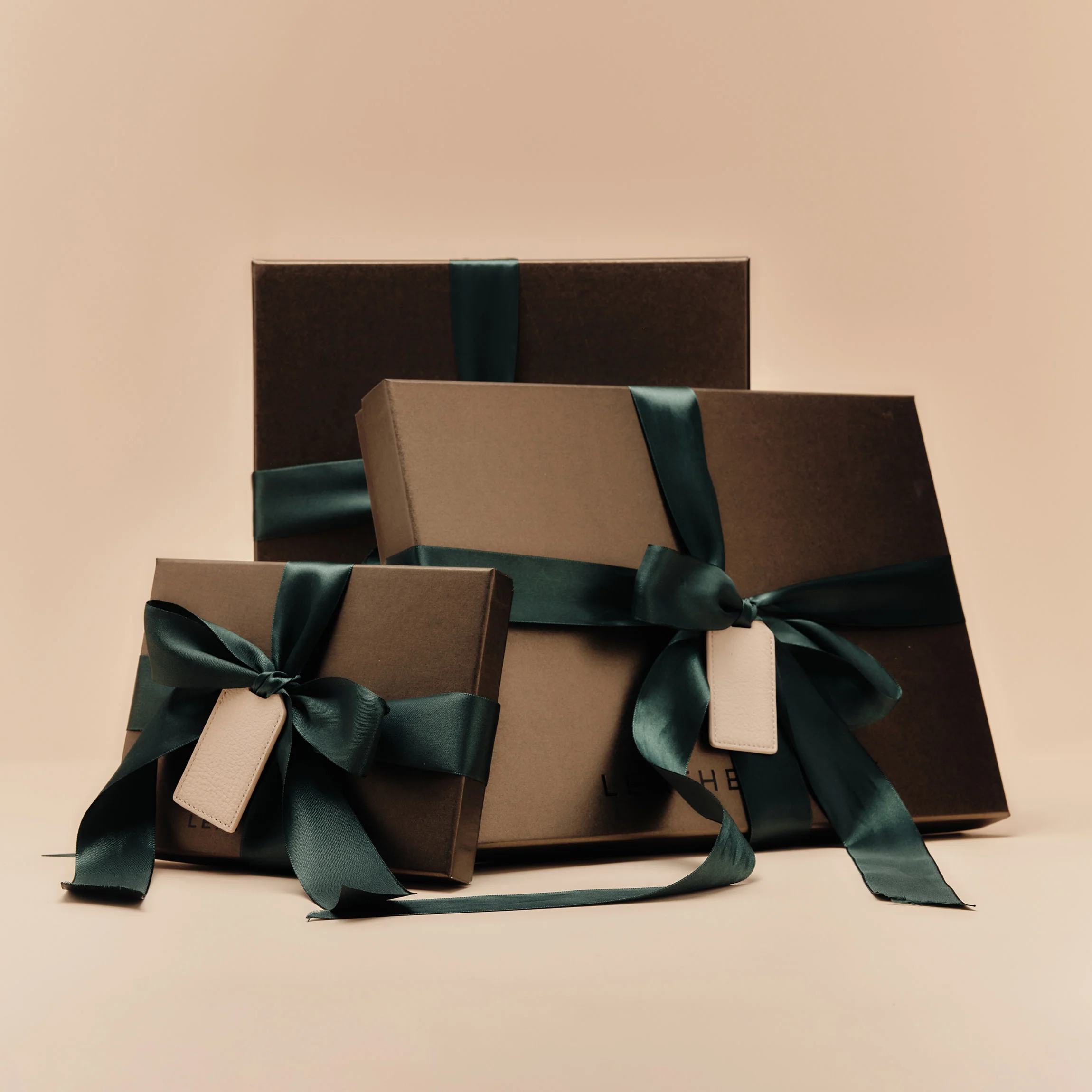 Desk Essentials Gift Set Black - Image 7