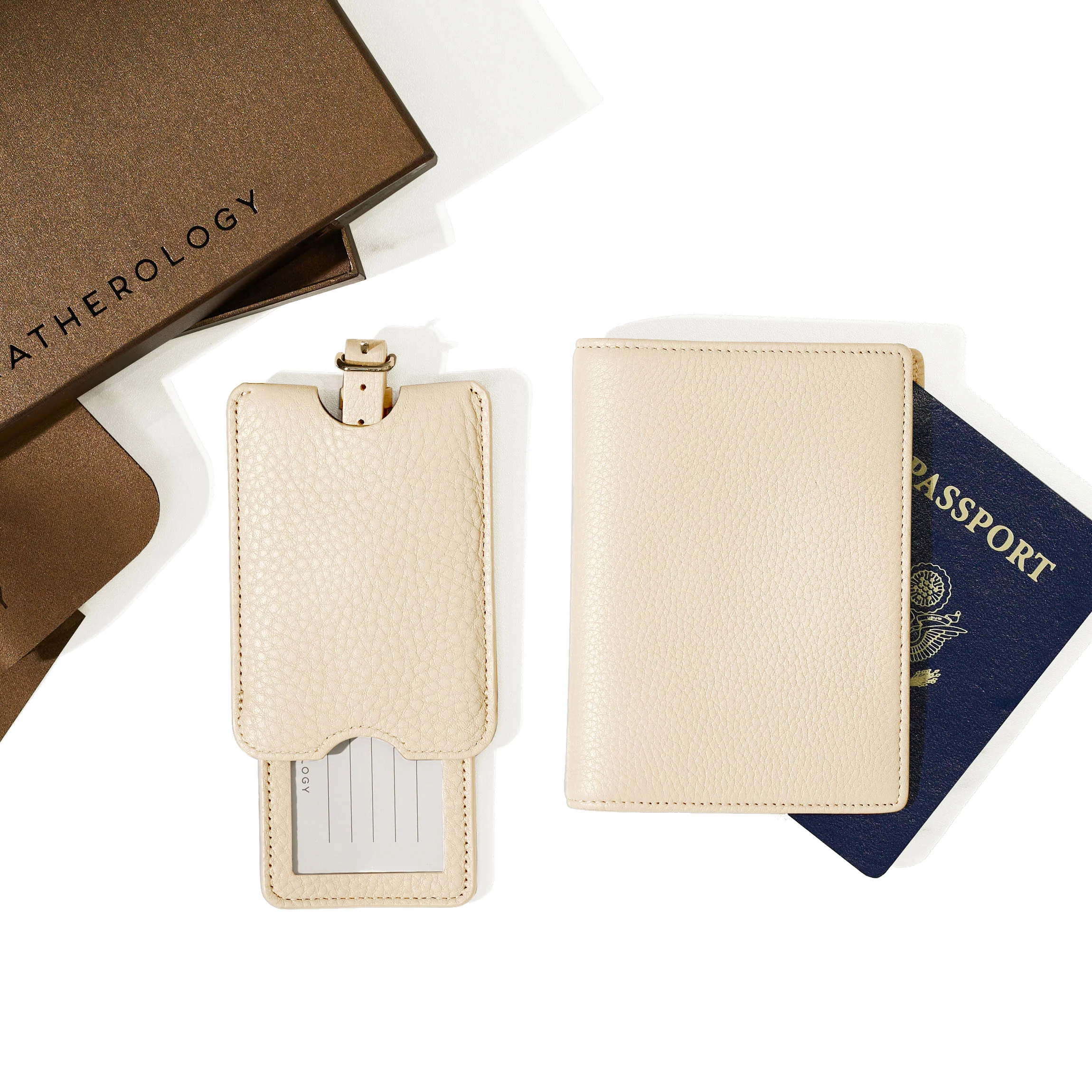 Deluxe Passport Cover + Luggage Tag Set Sand
