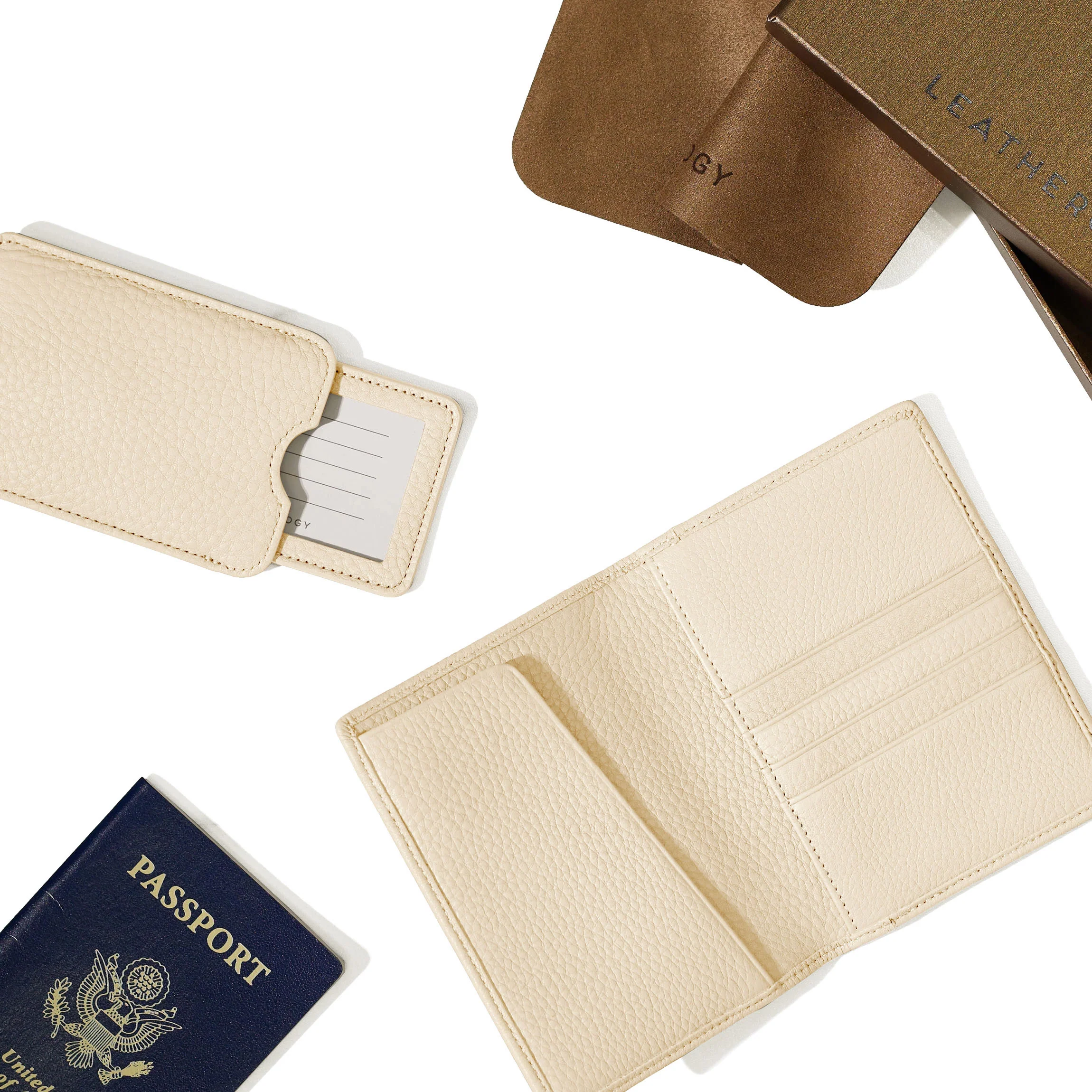 Deluxe Passport Cover + Luggage Tag Set Sand - Image 3
