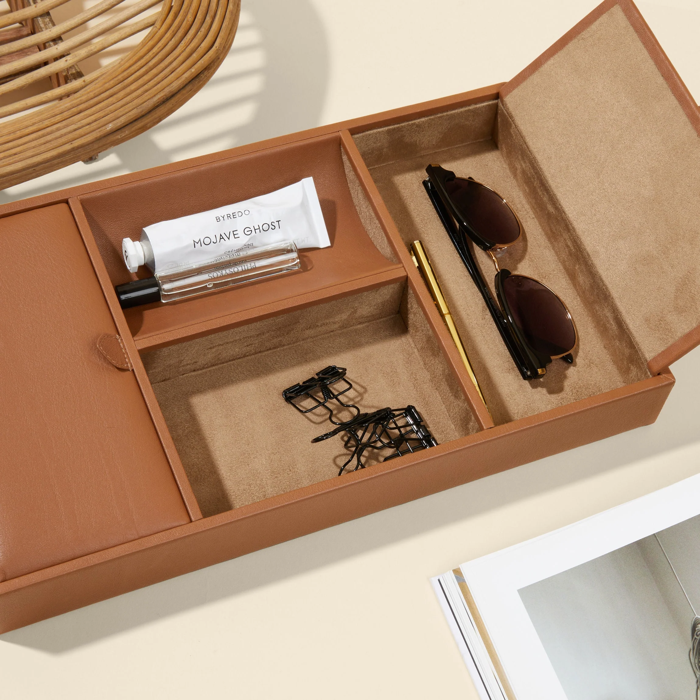 Deluxe Valet Cognac - Image 2