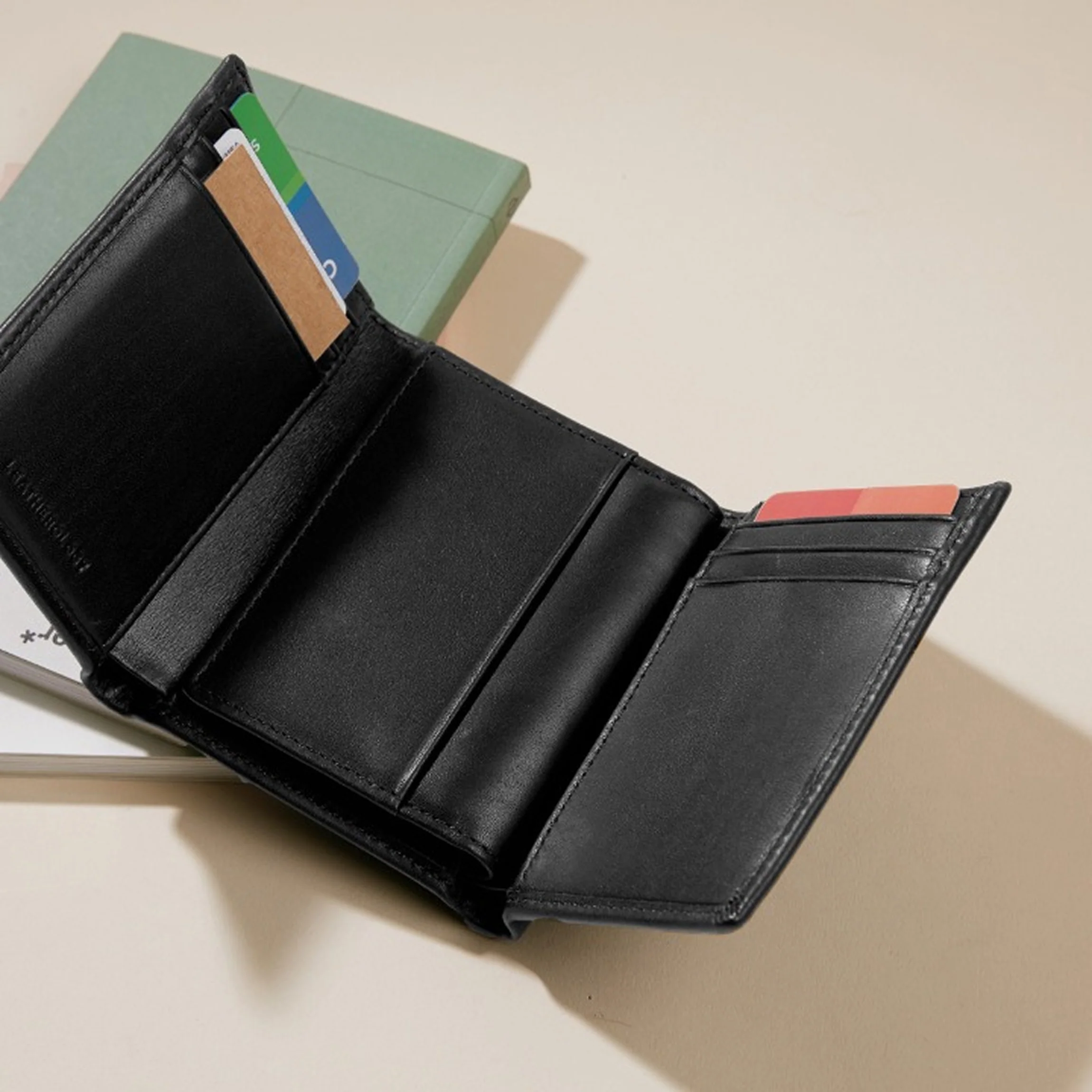 Trifold with Card Wallet Black Oil - Image 3